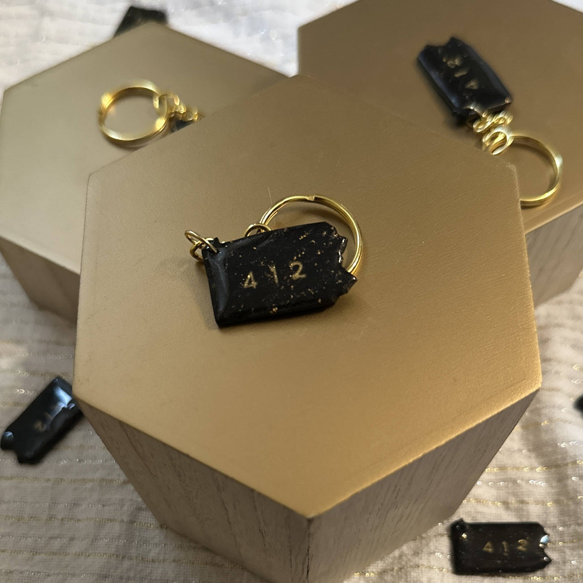 The 412 PA Keychain | Black & Gold Pittsburgh Fan Gifts