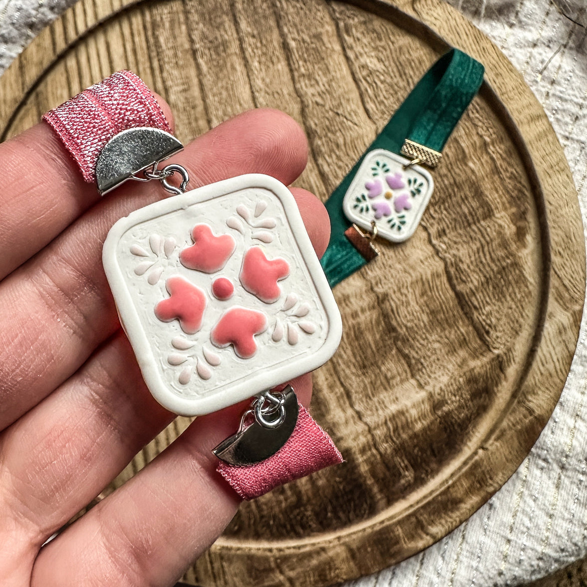 Talavera Bloom Bookmark | Hand-Painted Floral Clay Page Holder