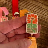 Hand-Painted Floral Clay Bookmark | Artisan Botanical Elastic Pageholder